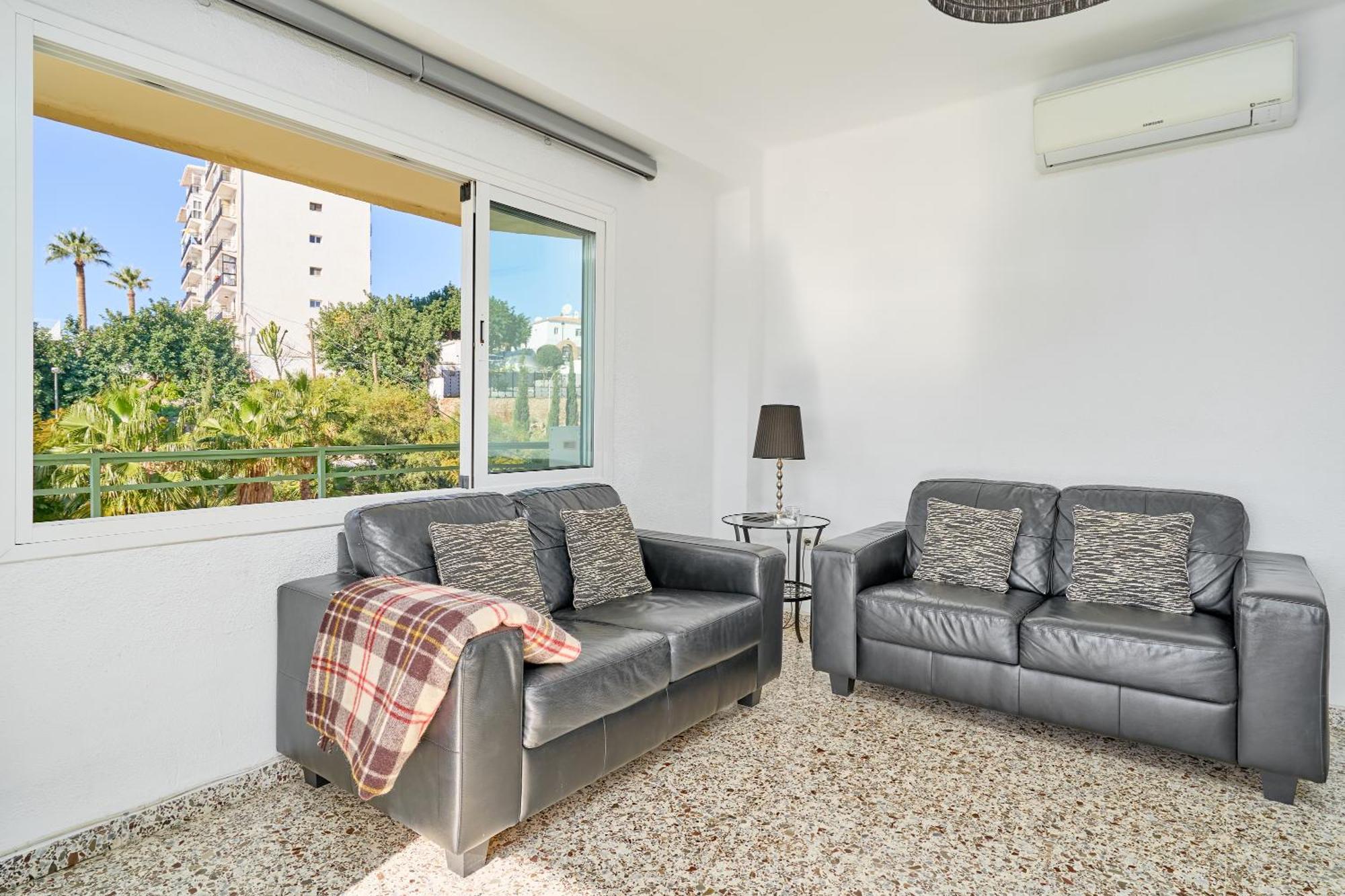 Bright And Spacious 2 Bed Apt Nerja Luaran gambar